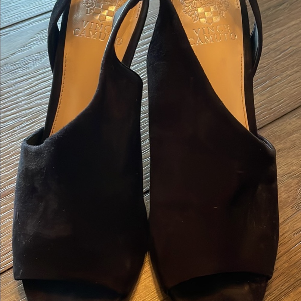 Black size 8 heels